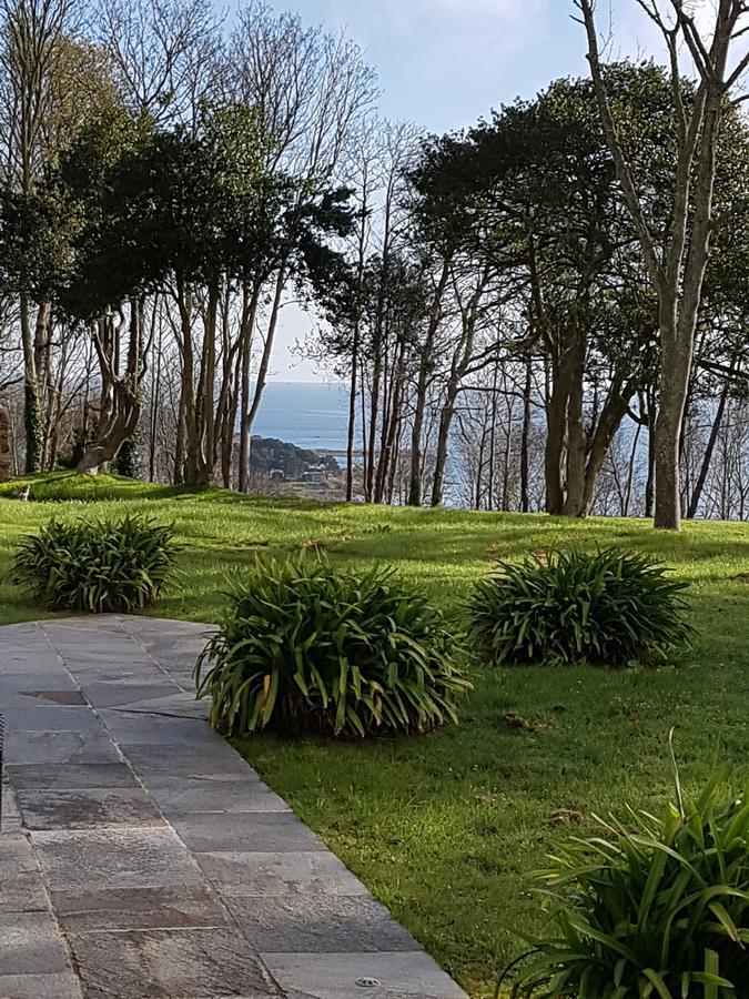 Manoir de Kergrec'h Hotel Plougrescant Buitenkant foto