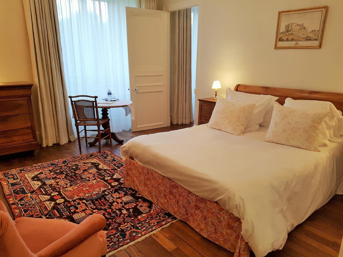 Manoir de Kergrec'h Hotel Plougrescant Buitenkant foto